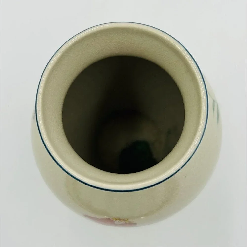 Andrea by Sadek Hand Painted Porcelain Vase Fleur de Chantilly #6604 9” Tall